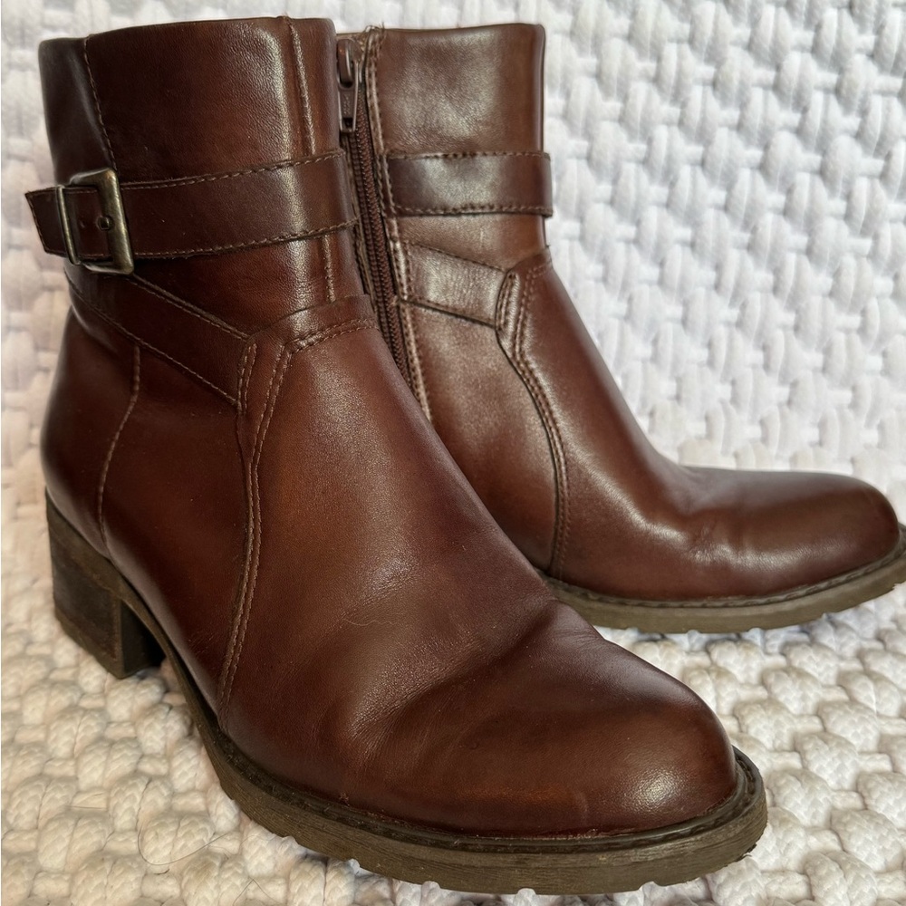 Relativity “Nottingham” Dark Brown Leather Ankle Boots 7M NIB